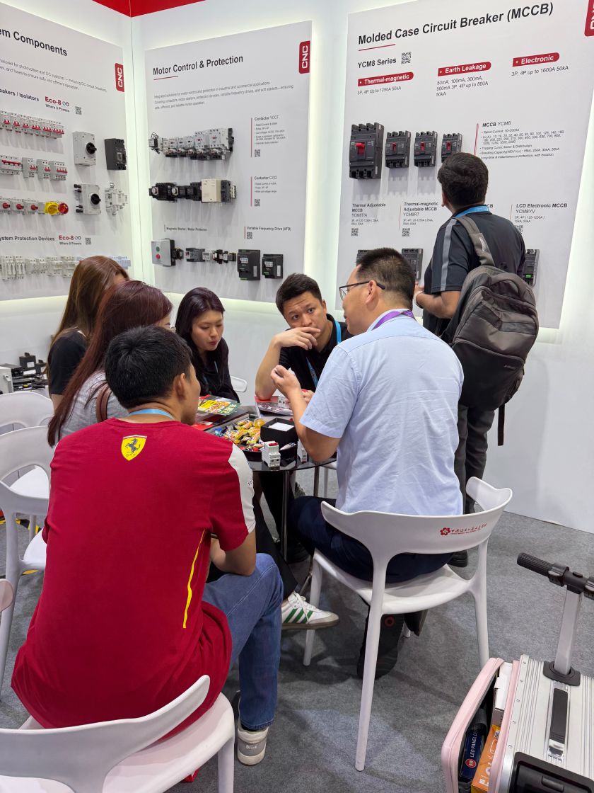 CNC Canton Fair Customer 4